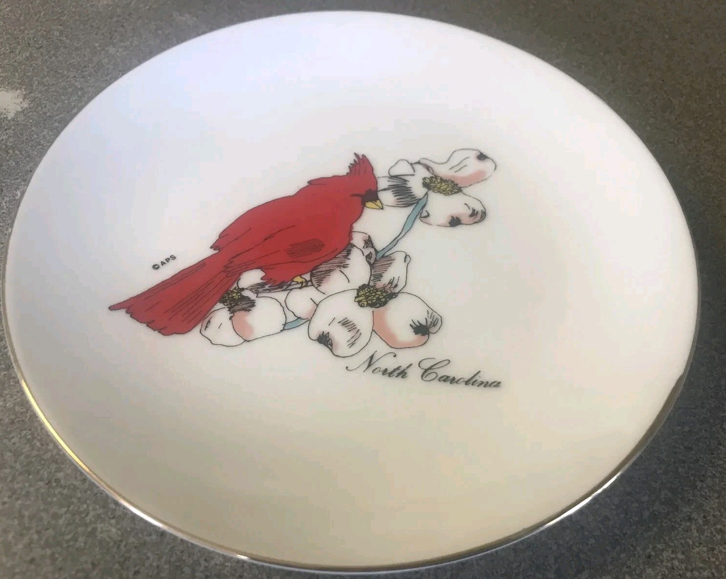 North Carolina NC plate, red bird cardinal , 7 /2”, Vintage, Japan
