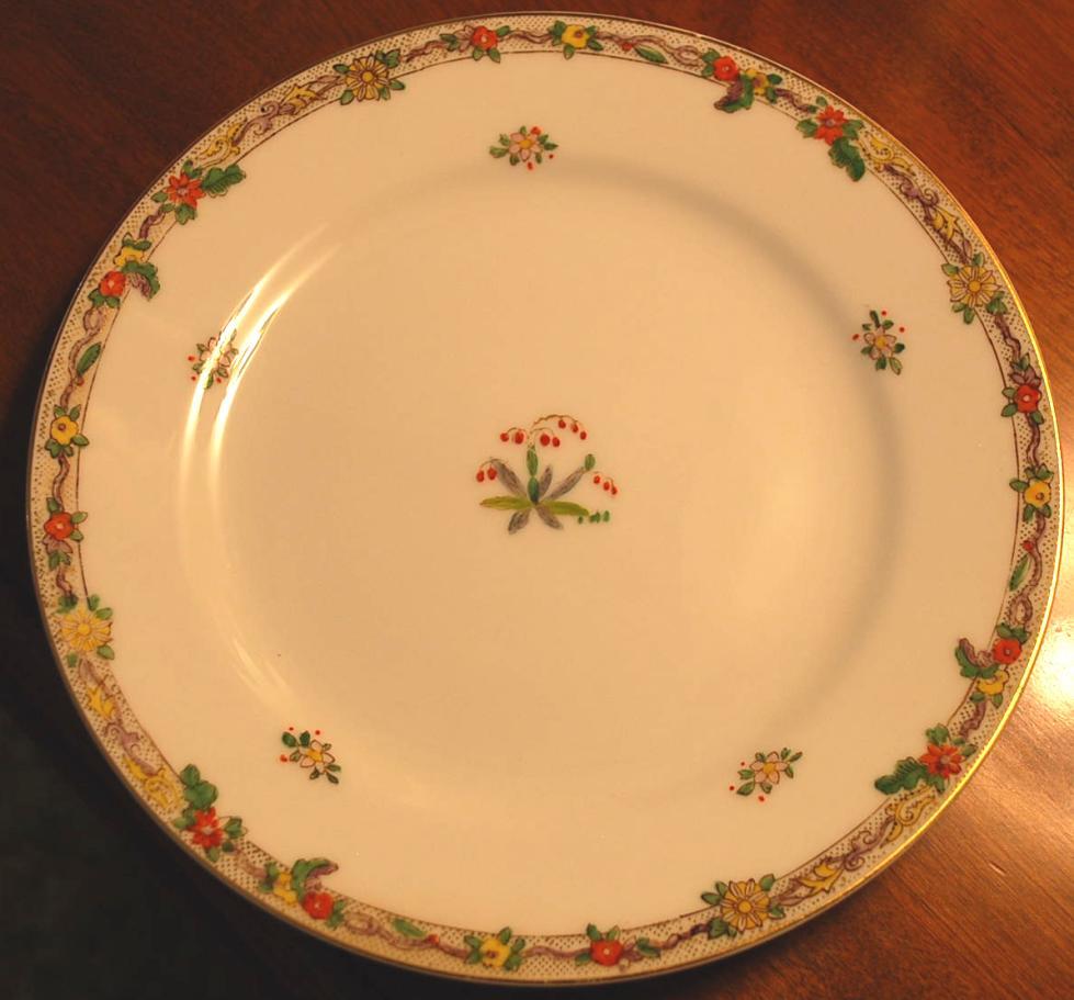 8 Antique NORITAKE M Dessert Plates HAND PAINTED NIPPON NIGHTSHADE BERRIES Gold