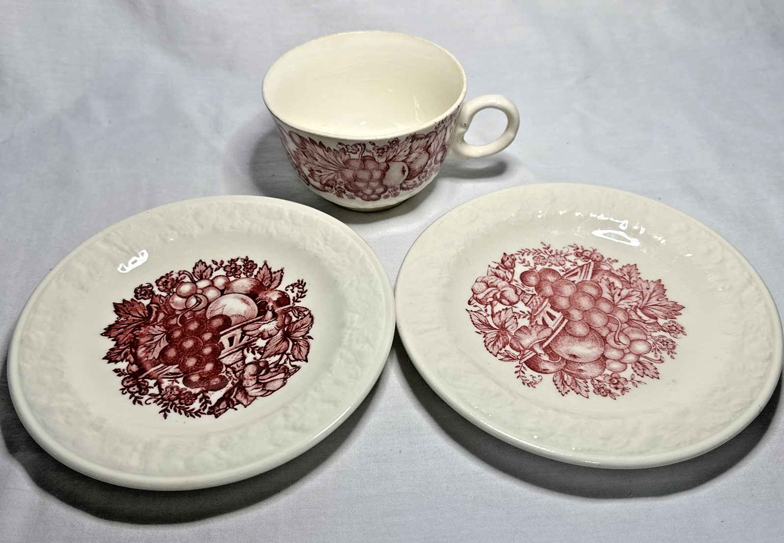 Homer Laughlin Harvest Cup + 2 Saucers USA Vintage Red Transferware
