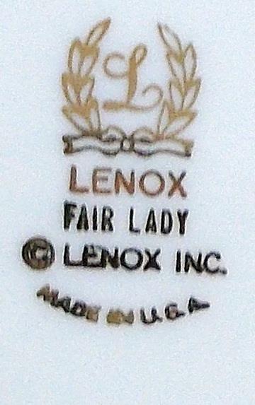 Lenox FAIR LADY Oval Vegetable Bowl 10.25 Inch Cream Background GREAT CONDITION
