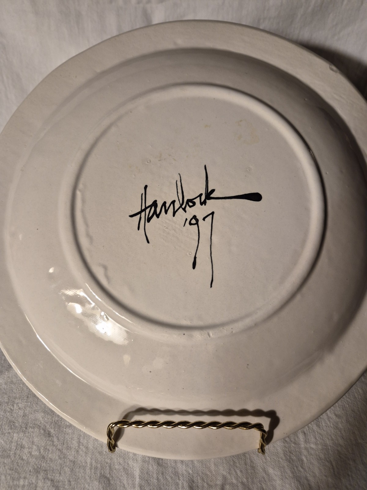 1997 Steve Hasslock 12″ Handpainted ROOSTER Pottery Signed Plate Farm Cottage