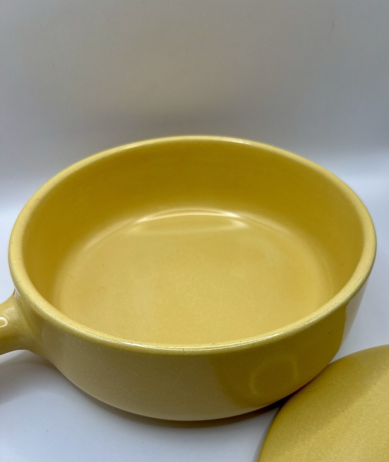 Vintage La Solana Large Yellow Casserole With Lid MCM 1 1/2-2 Quart Pottery