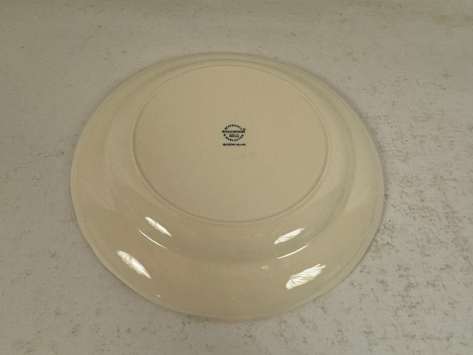 Wedgwood Porcelain Queens Shape Set of 12 Dinner Plates 10 1/4″
