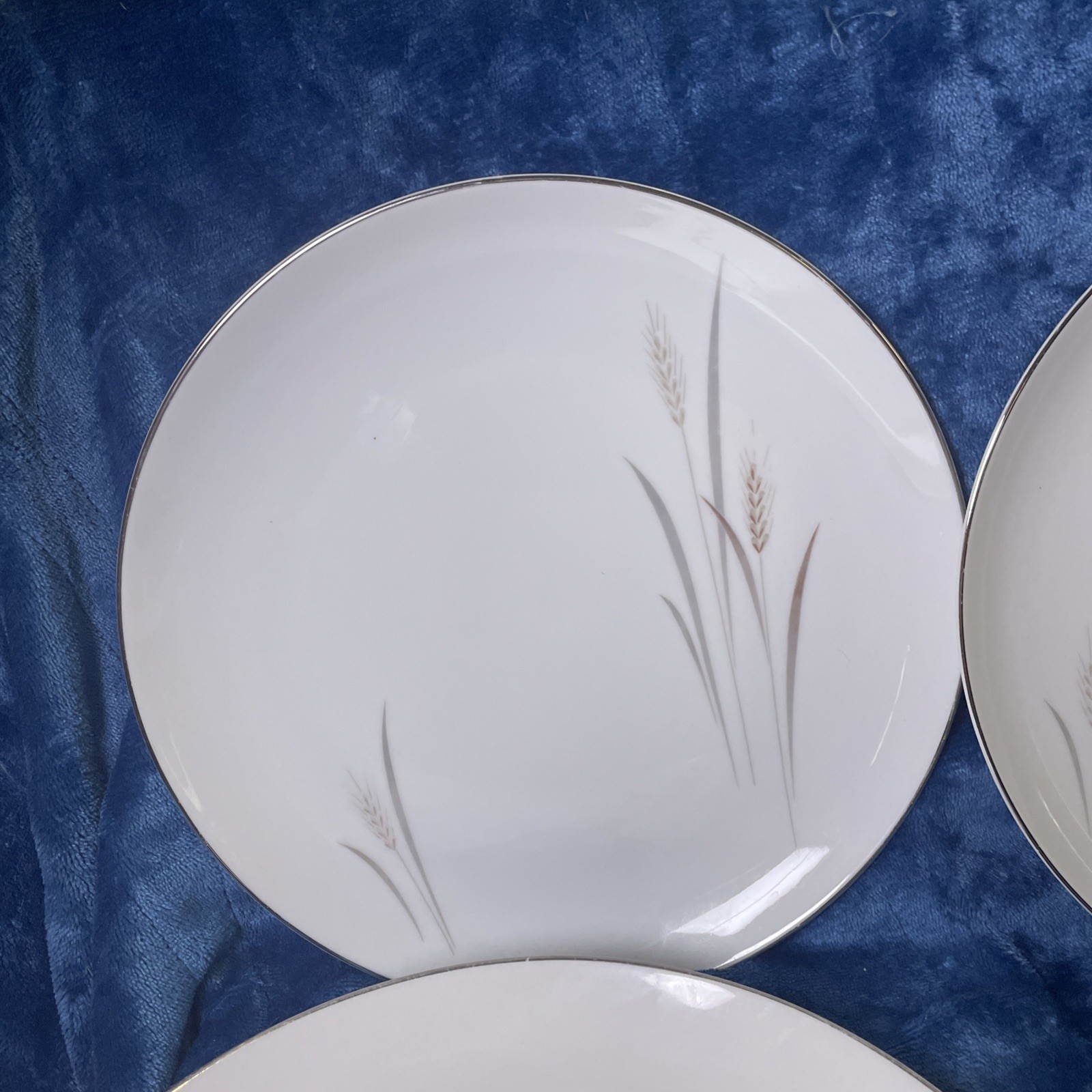 Fine China Japan Platinum Wheat Set Of 4 Dinner Plates 10 1/4″