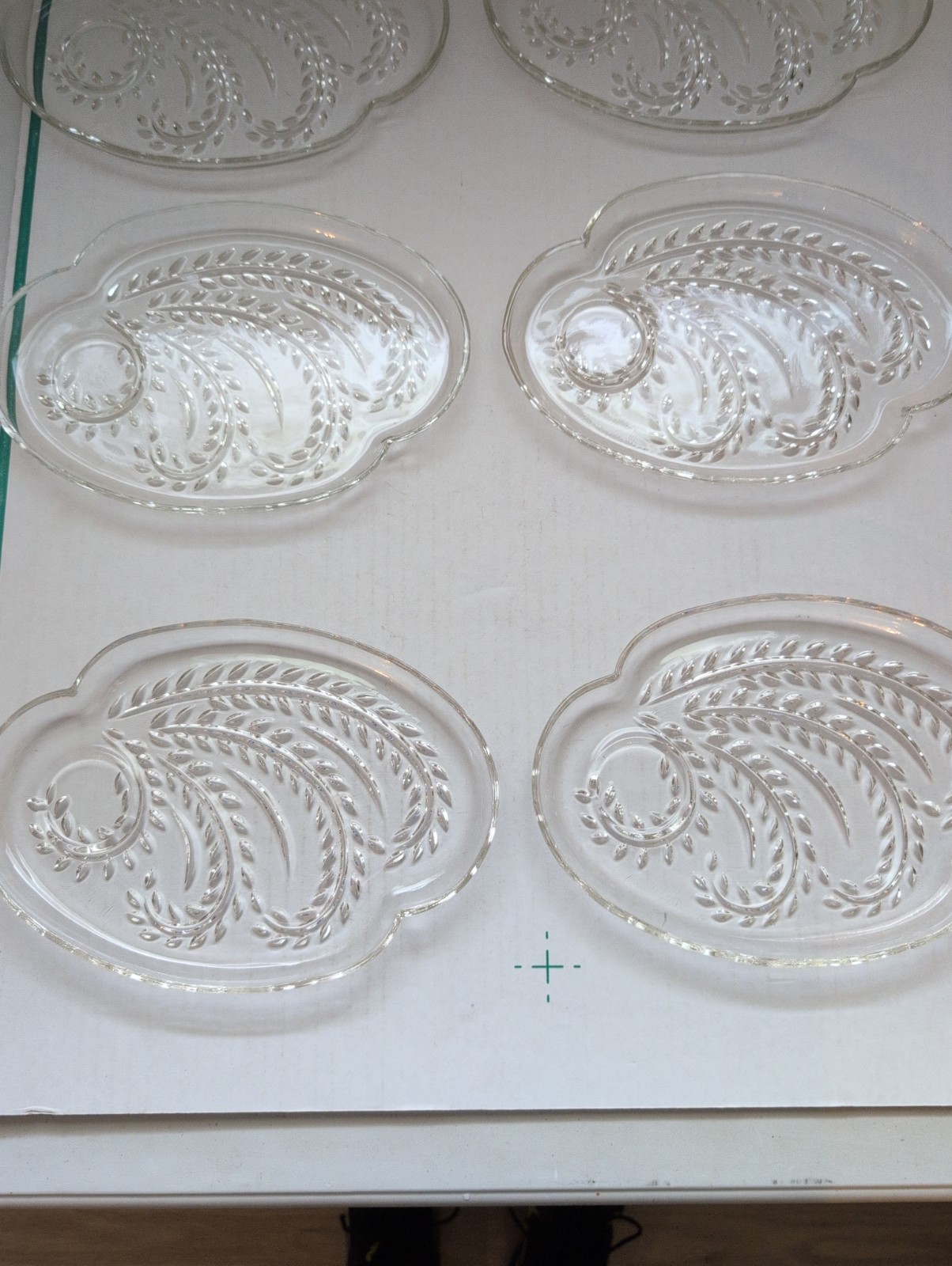 8 Vintage Leaf Decorating Oval Shaped Glass Platters And Round Serving Platter.