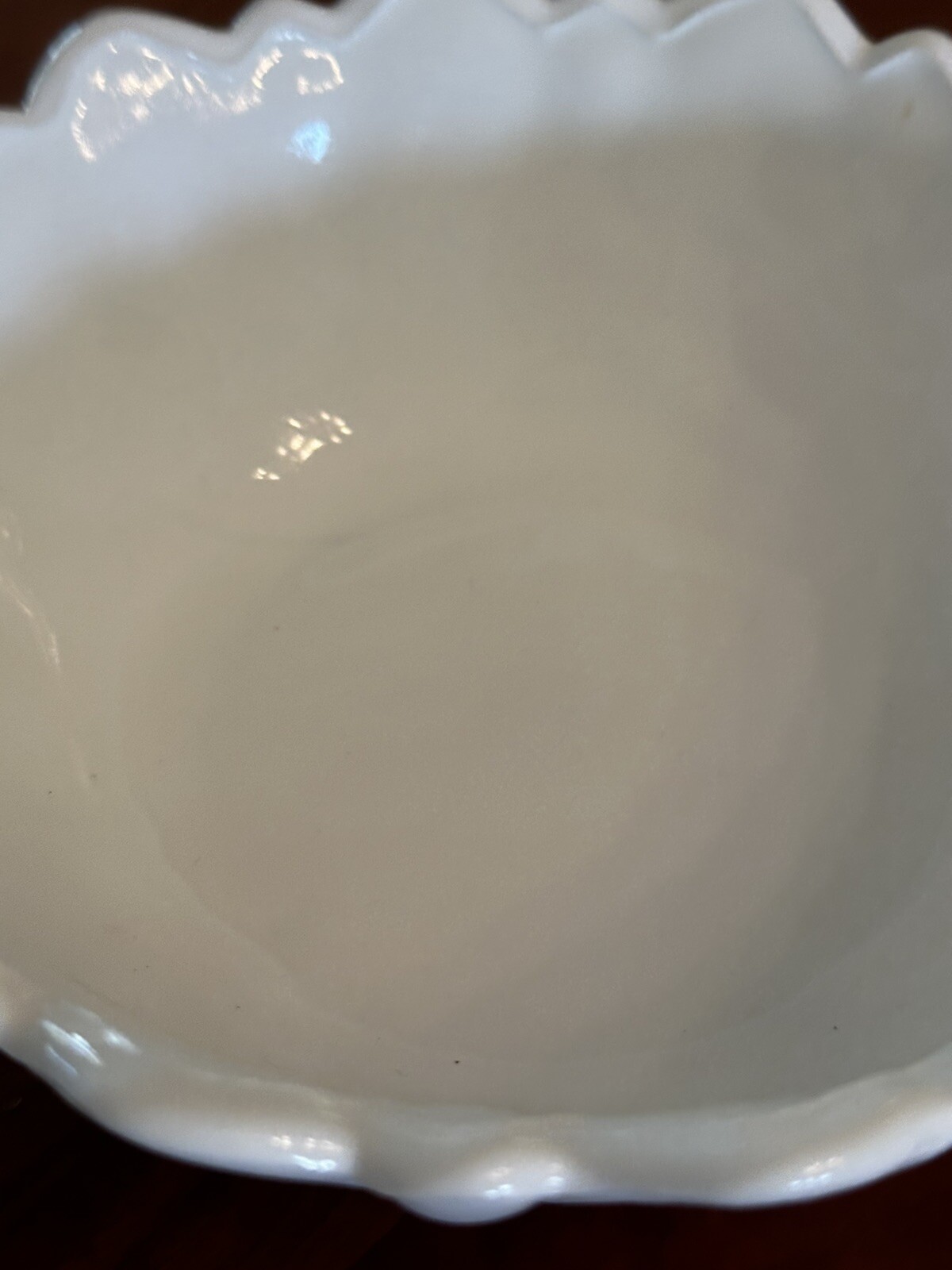 VTG Indiana Glass “Wild Rose” Milk Glass Serving/Fruit Bowl