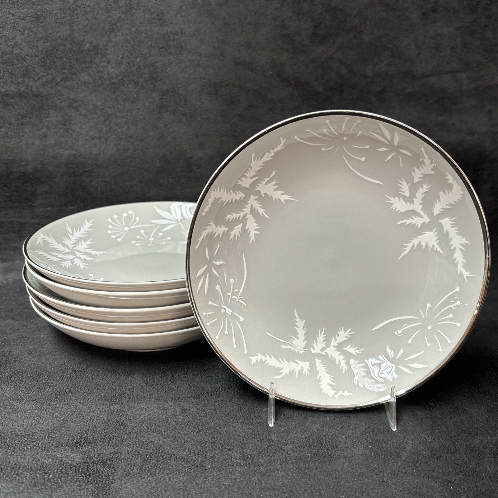 Royal Jackson Parisienne FANTASIA GRAY Fruit Sauce Bowl 5 1/2 Inches