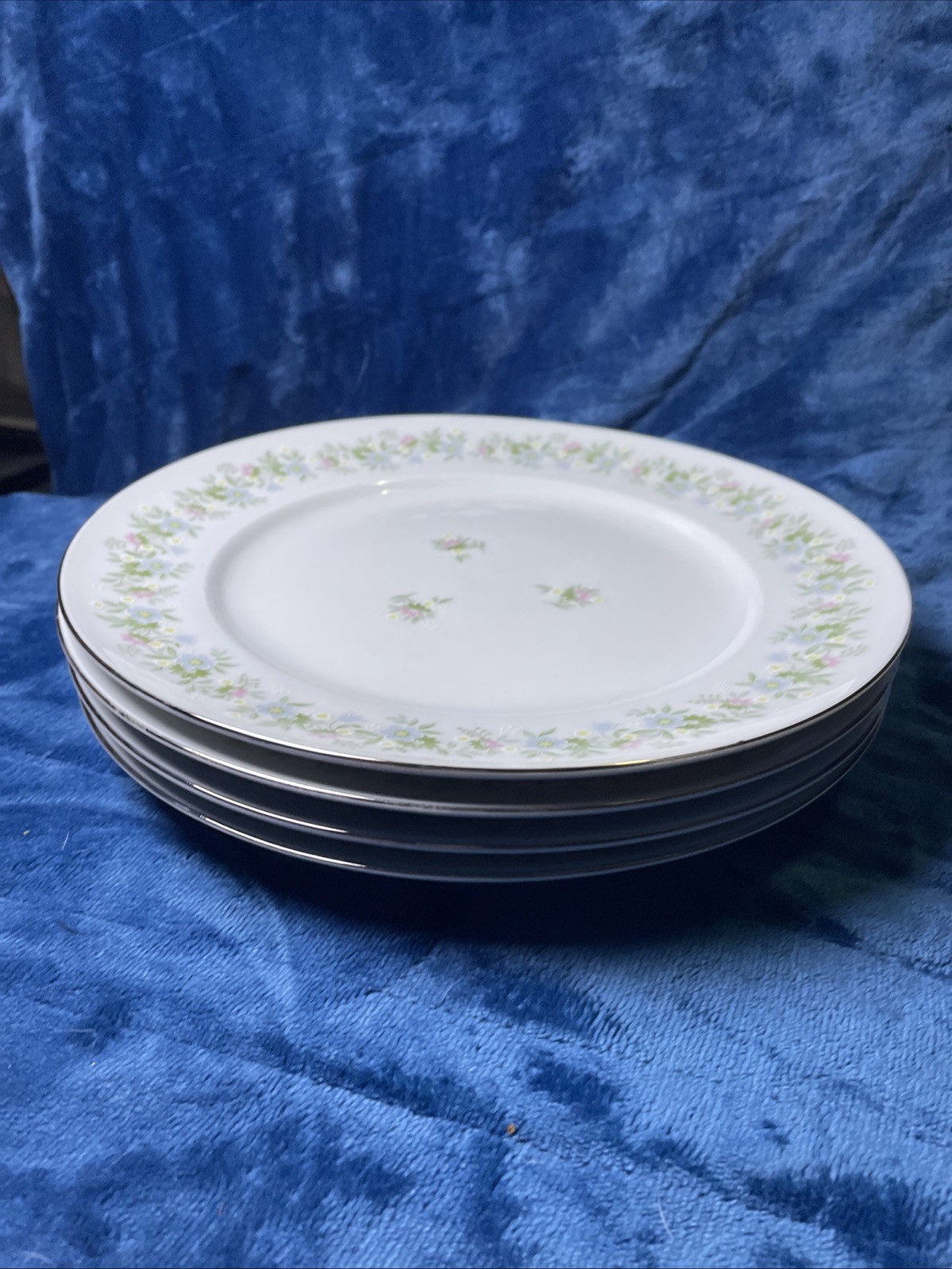 Johann Haviland Bavaria Germany “Forever Spring” Set of 4 DinnerPlates, 10”
