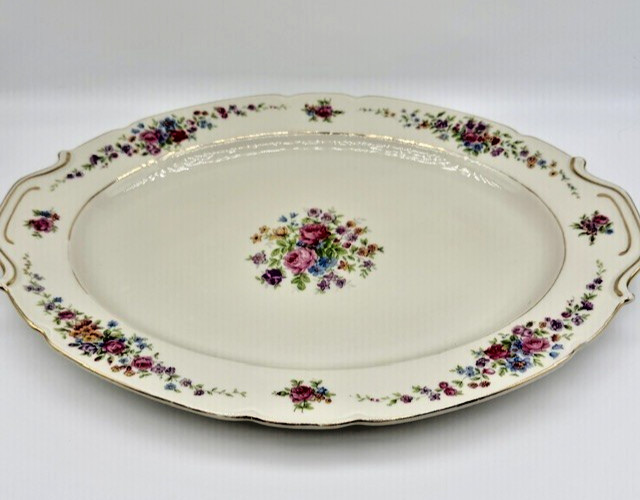 Victoria China Czechoslovakia Oval Serving Platters VIT205 Vintage Set Of 2