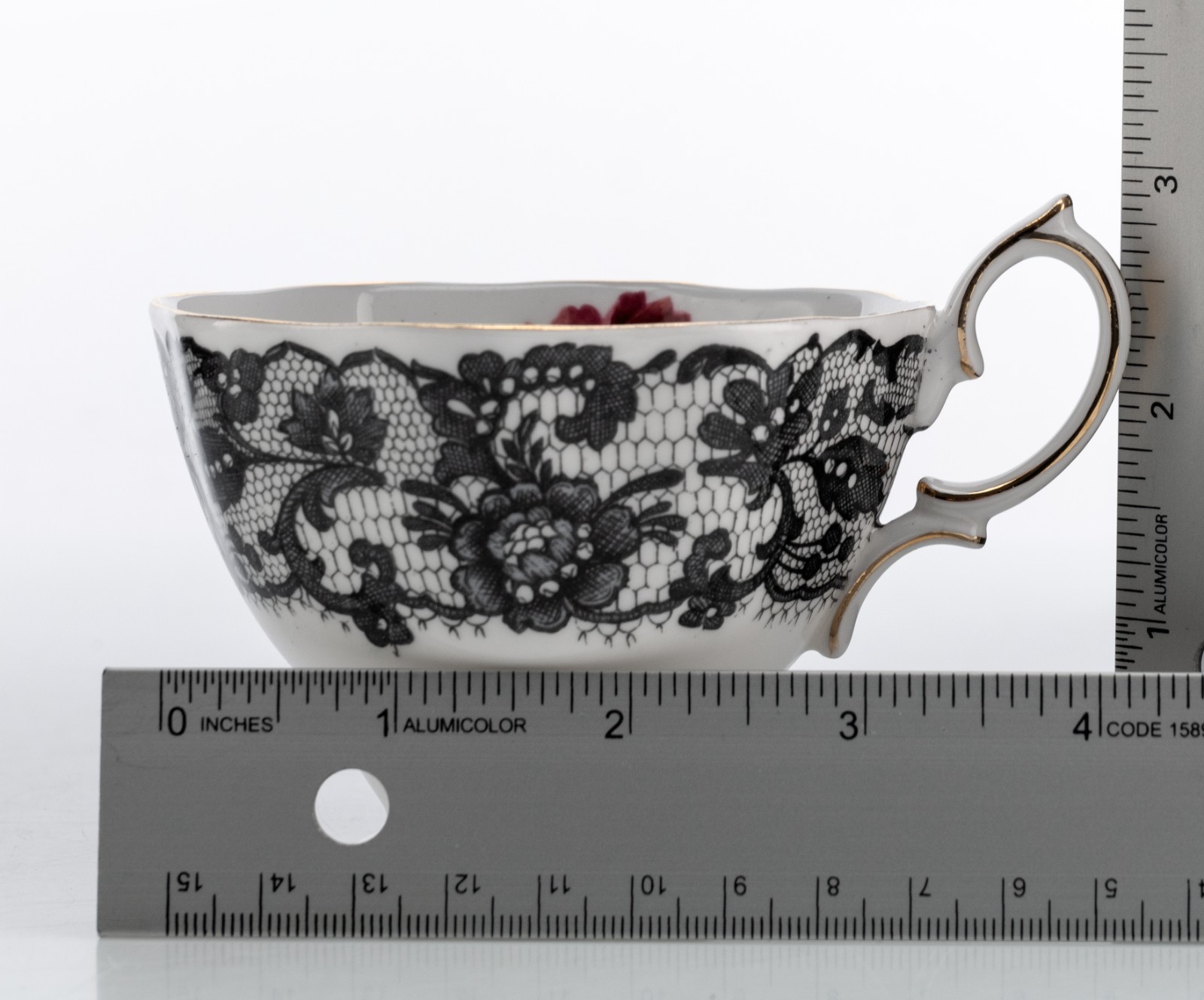 Royal Albert Bone China Tea-Cup Only Senorita Pattern Black Lace Rose 3″ 100g VG