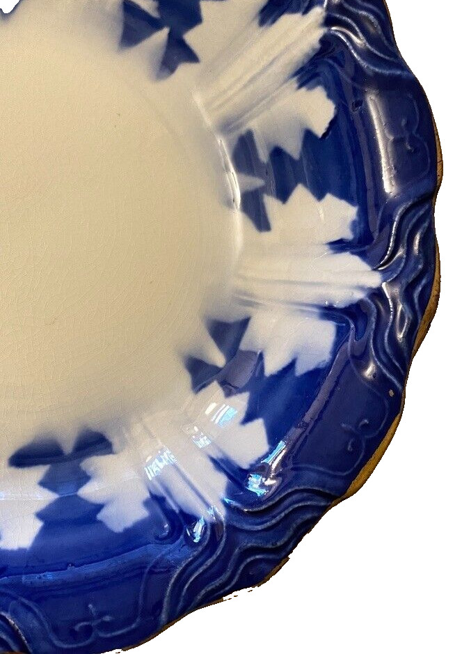 Vintage S.C. Co/Martha Washington BLUE FLOW & WHITE 9″ Bowl Embossed Gold Trim