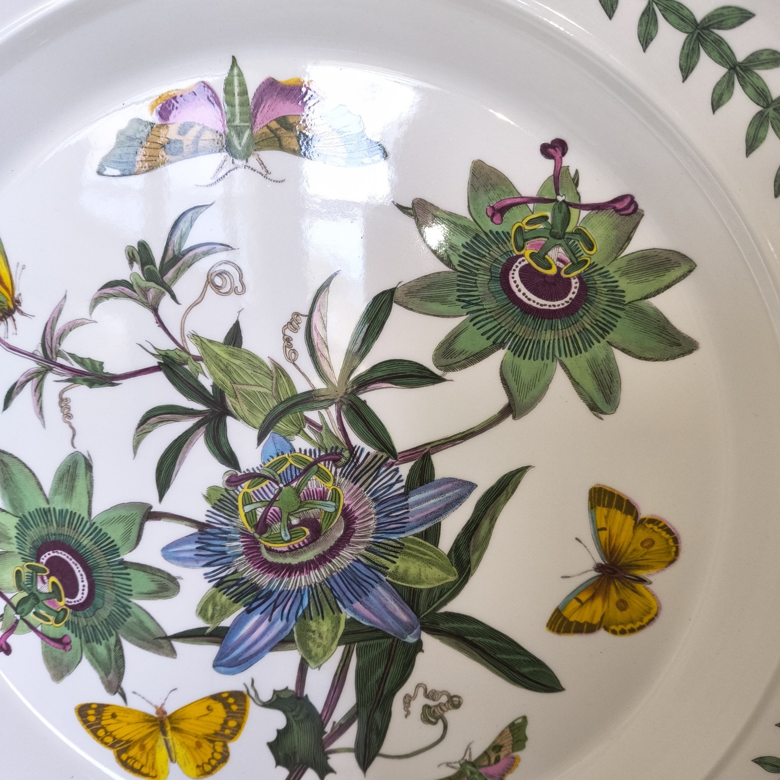Portmeirion 12″ Serving Platter Botanical Garden Passion Flowers 1972