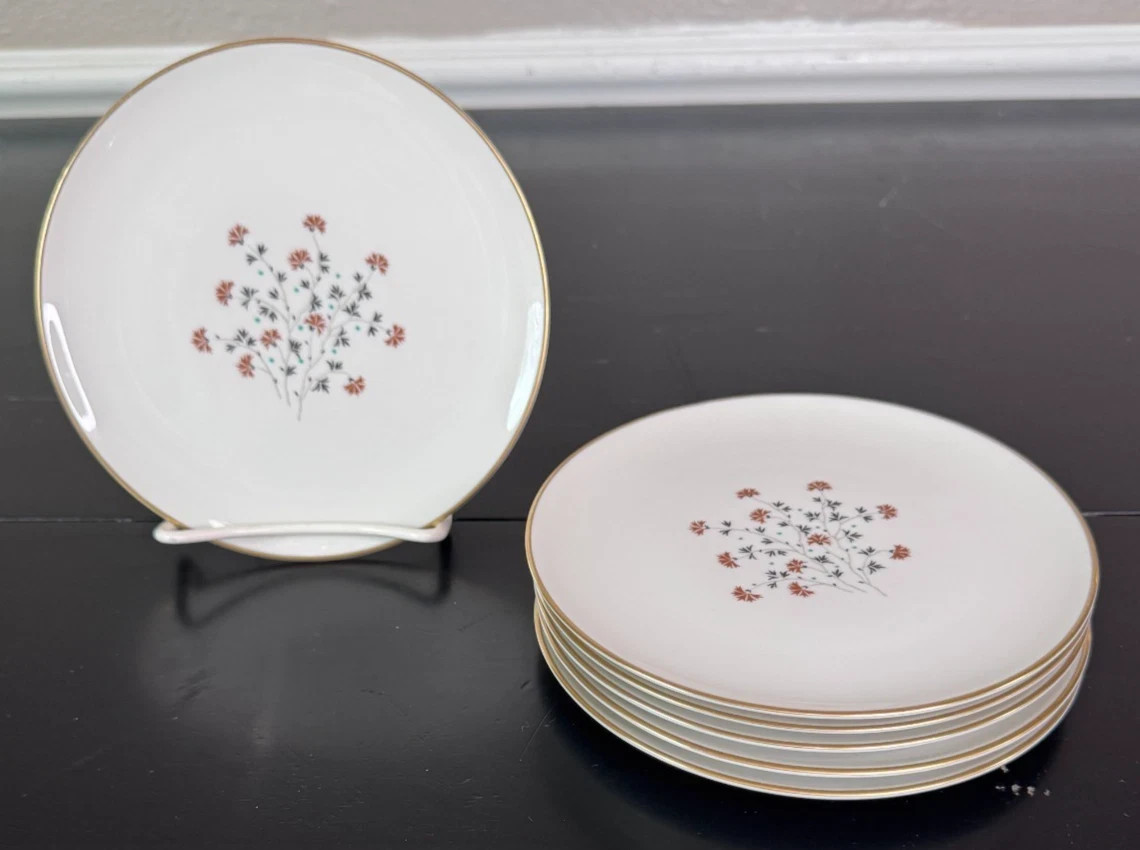 VINTAGE 6.5IN DESSERT PLATES PARISIENNE BY ROYAL JACKSON (SET OF 6)
