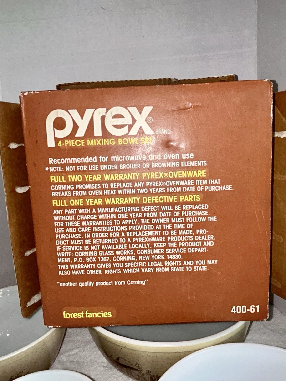 Pyrex Forrest Fancies Mixing Bowl Set Of 4 In Orig Box 401 402 403 404 Rare EUC