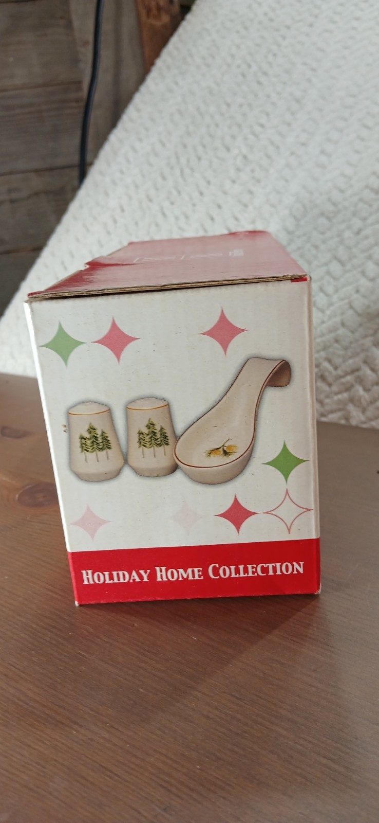 MerryBrite 3 Pcs Stoneware Completer Set Holiday Home Collection Salt Pepper NIB