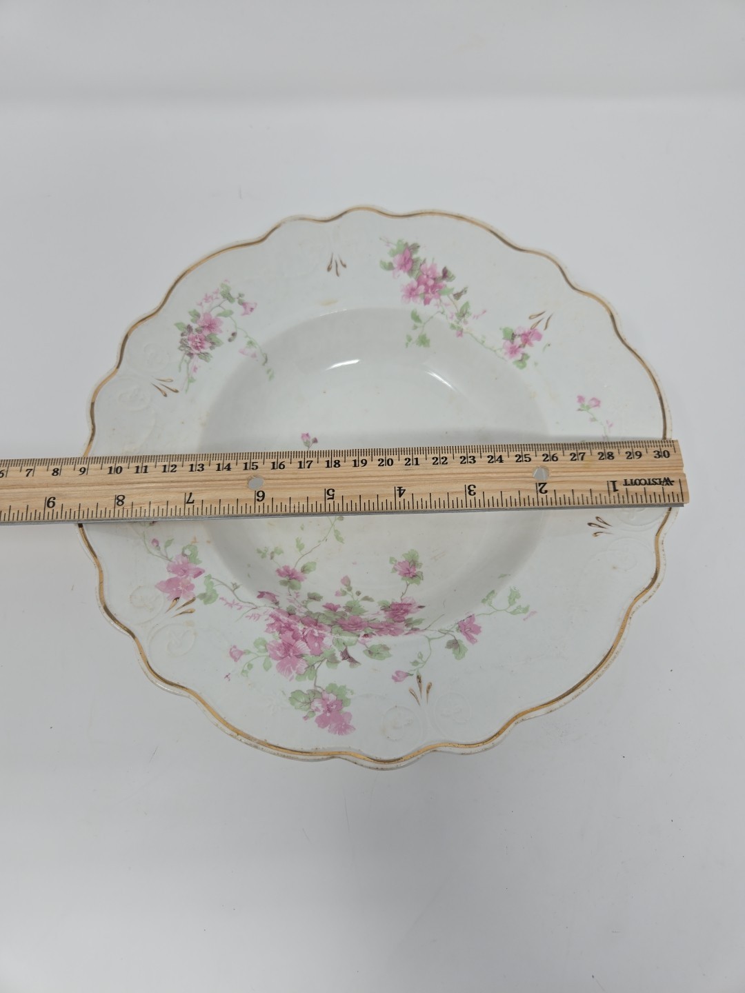 Antique W.H. GRINDLEY Cyril Pink Floral Scalloped Embossed Edge Bowl 8.5″ 1899