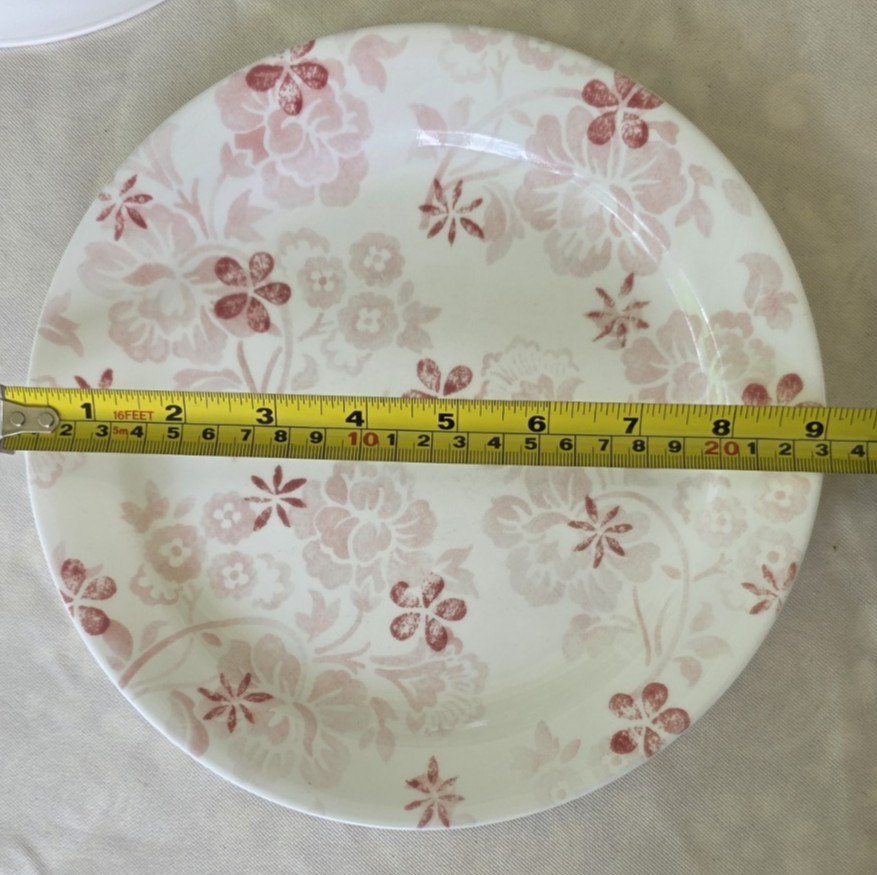 Corelle 9 in. Pink Floral Design Salad/Dessert Plates Pattern Unknown USA Set 4