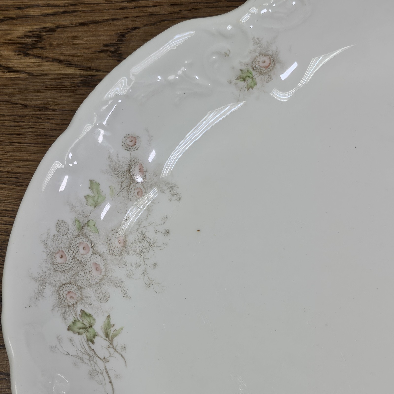 KT&K Semi-Vitreous Porcelain Glossy Floral Oval Platter White Pink Green 13″