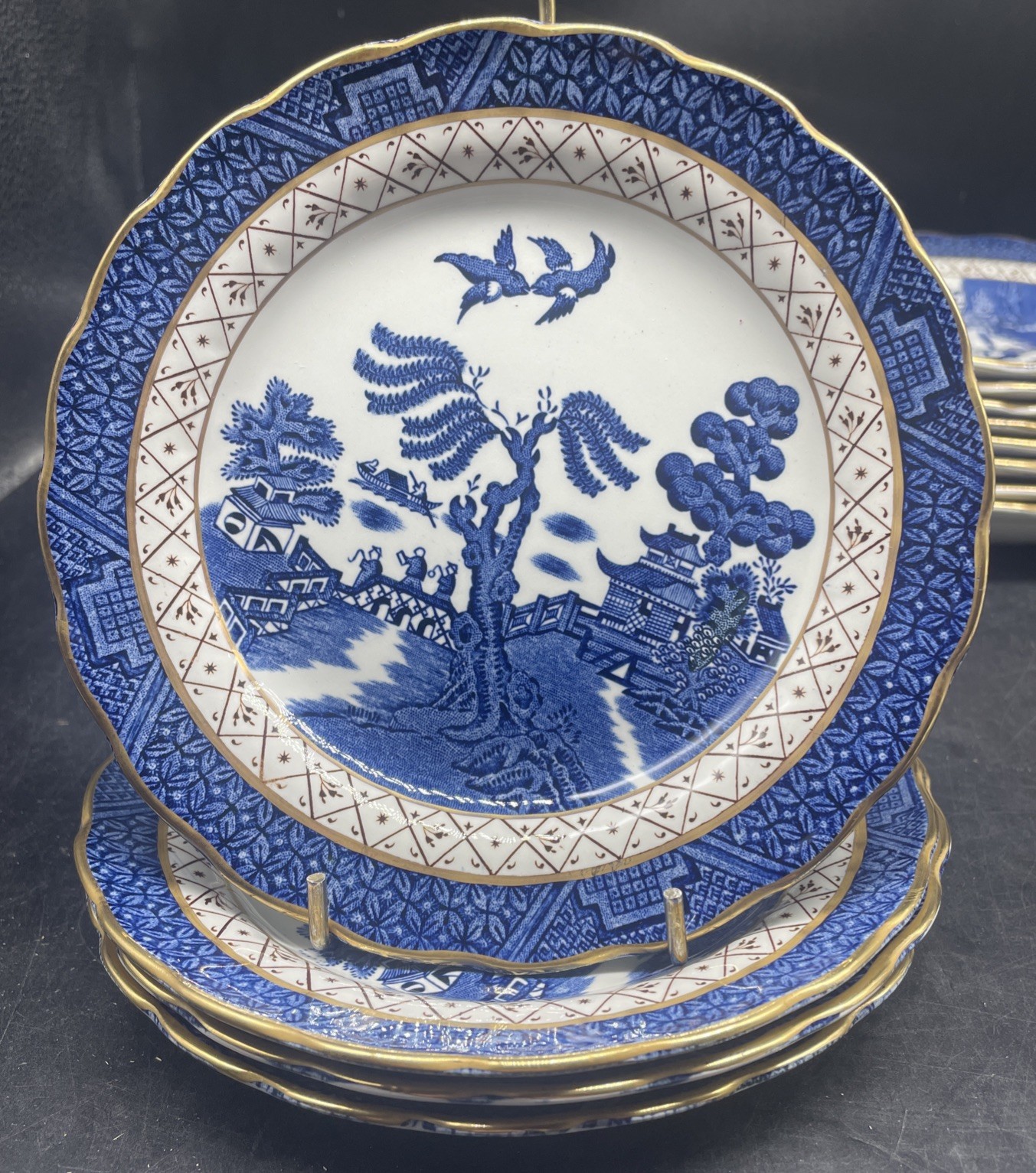 4 Booths “Real Old Willow” 6″ Bread Plates Gold Trim England A8025 Excellent