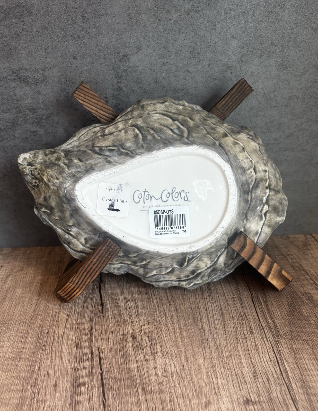 Coton Colors Oyster Plate, Hand Painted, White/Blue/Gray 7in