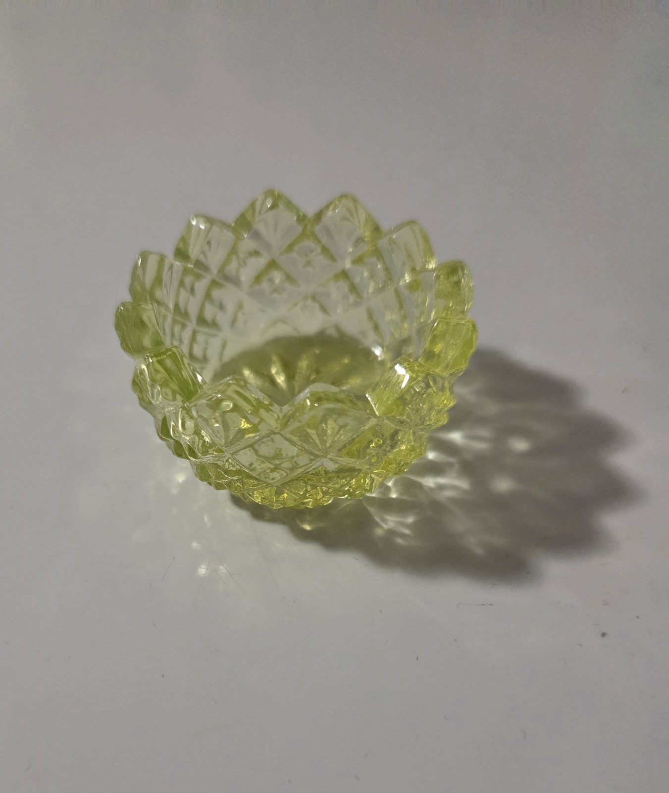 Vaseline Uranium ~ DAISY & BUTTON Glass Neon Green Yellow ~ Salt Cellar