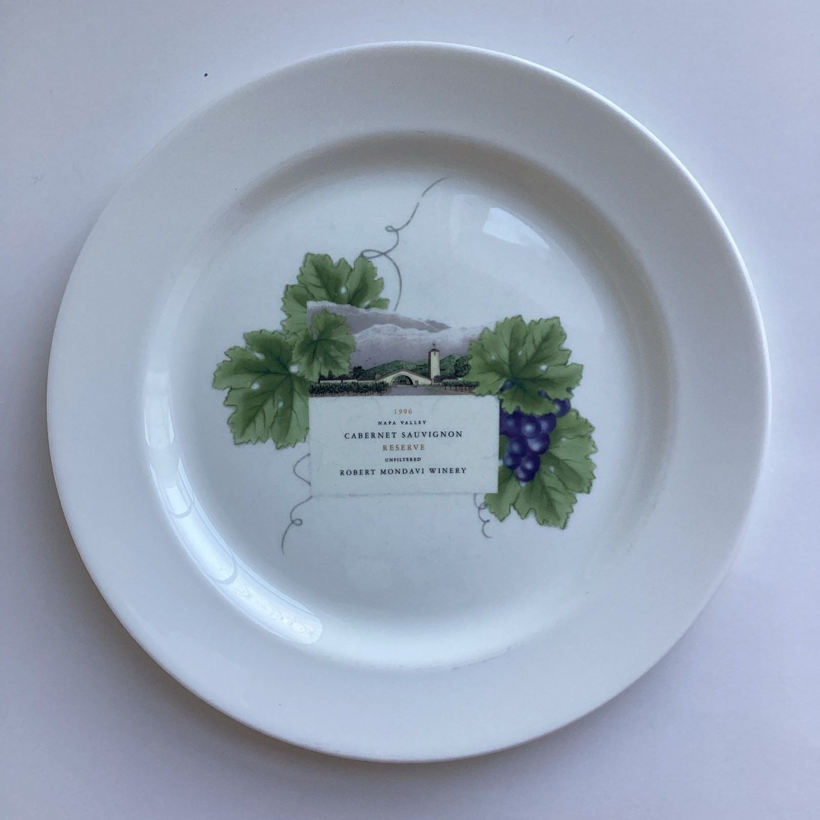 Wedgwood Grand Gourmet Vintage Collection Dinner Plates Set 8 Wine Label 9-3/4”