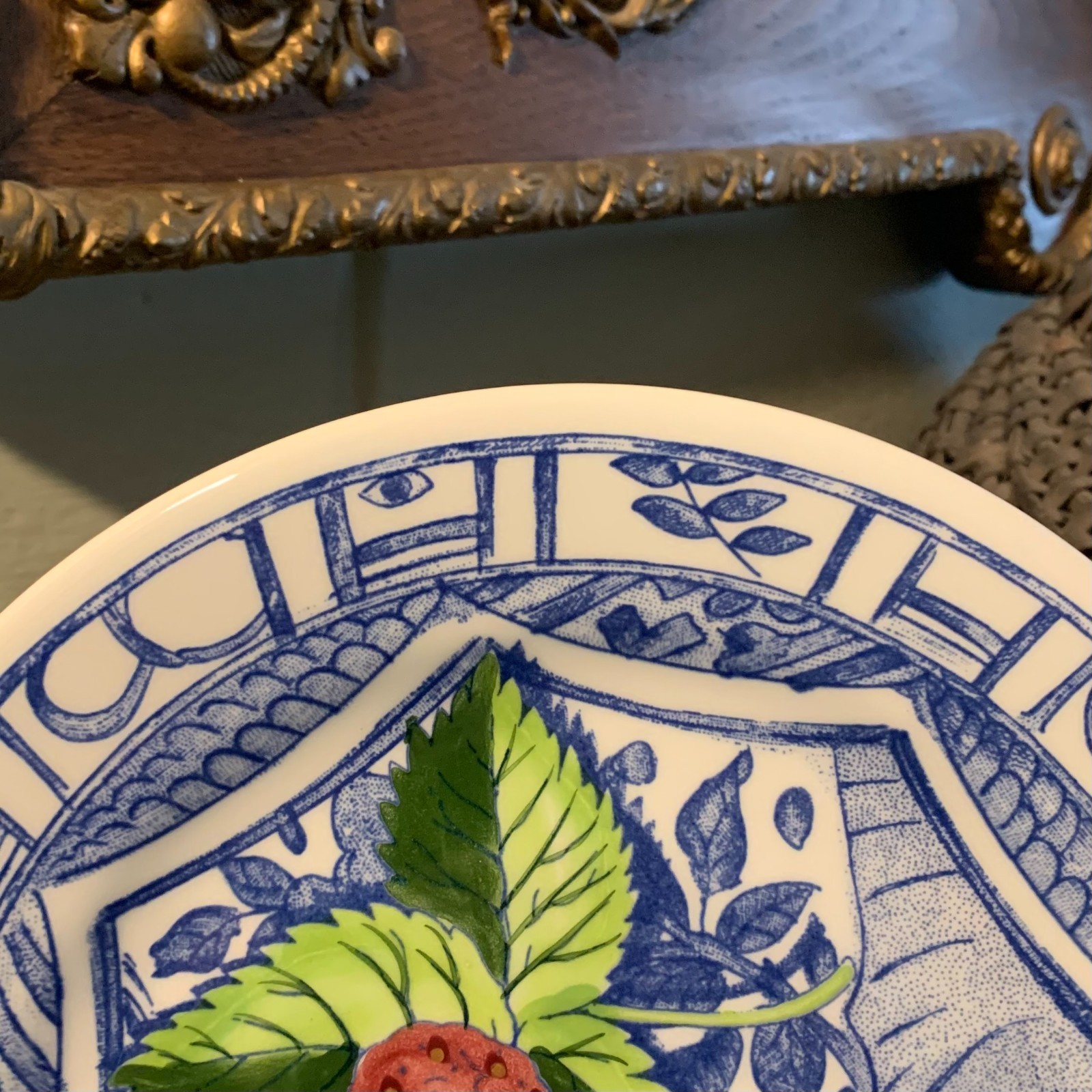 Gien Oiseau Bleu Fruit 8 3/4″ Salad Plate Strawberry France MINT Multiple Avail.
