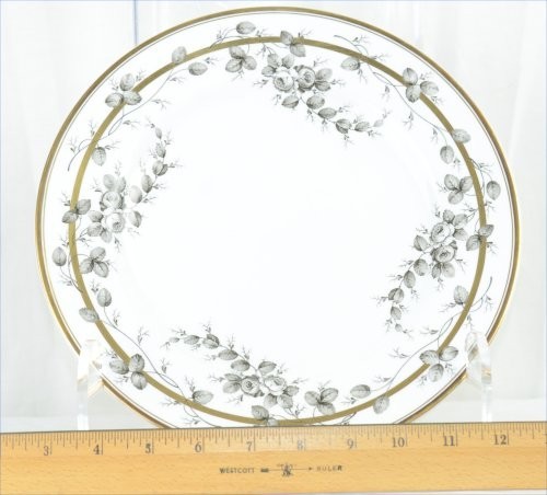 Spode Black Rose Garland 10.3″ Dinner Plate – Reproduction of Spode Pattern 1808