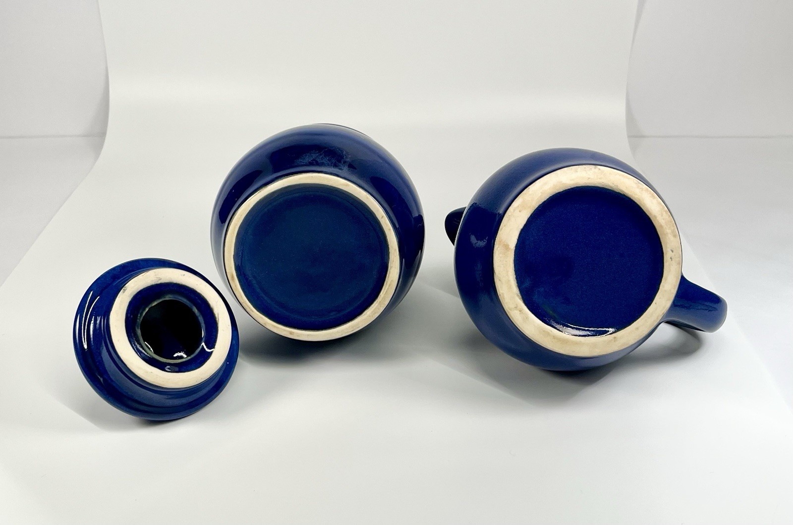 Handcrafted Stoneware Pottery Creamer And Lidded Sugar Bowl Set Blue Glaze EUC