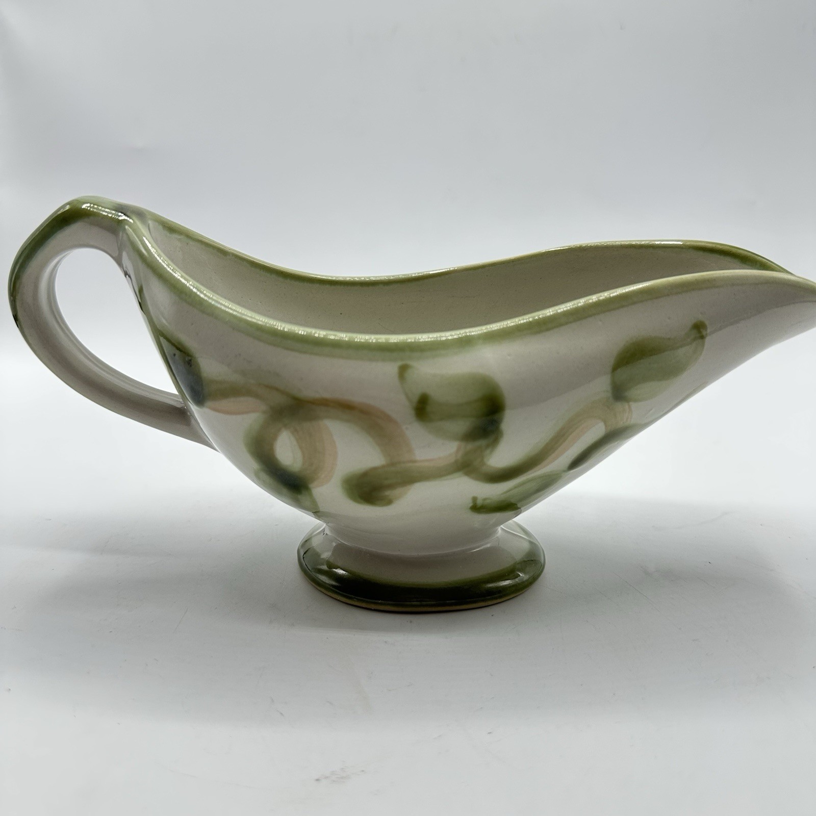 Vintage Louisville Stoneware Gravy Boat Harvest Pear Pottery 9″