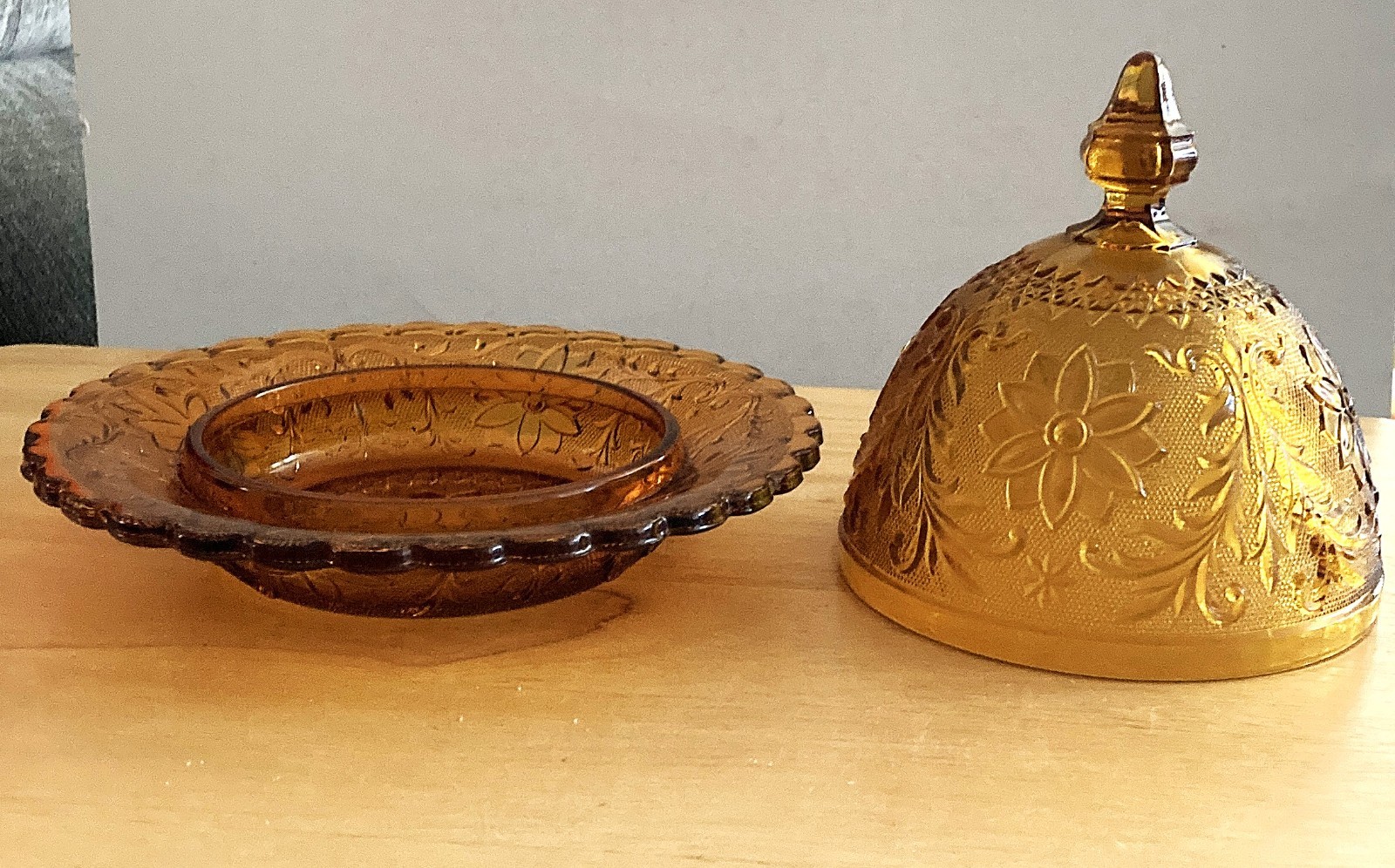 Vintage Indiana Tiara Depression Glass Covered Amber Butter Dish