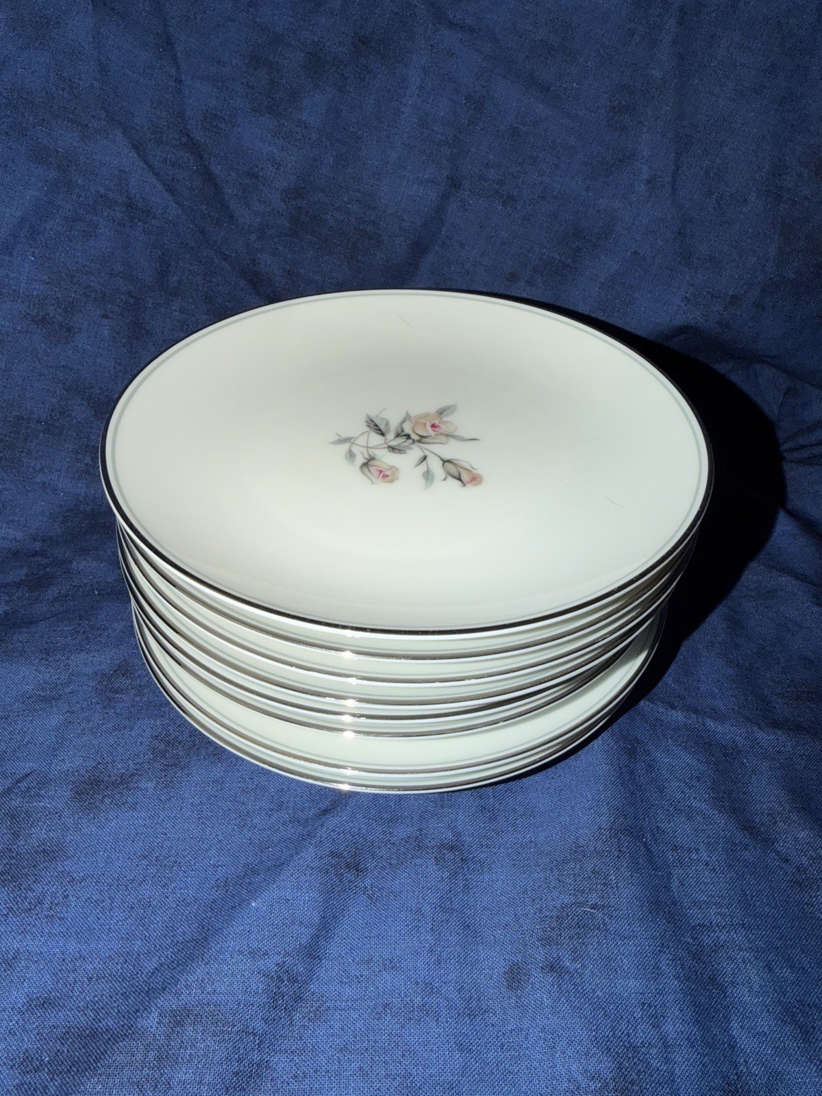 Noritake -Margot-Fine China-Set of 8-Bread & Butter Plates-6 3/8 inches