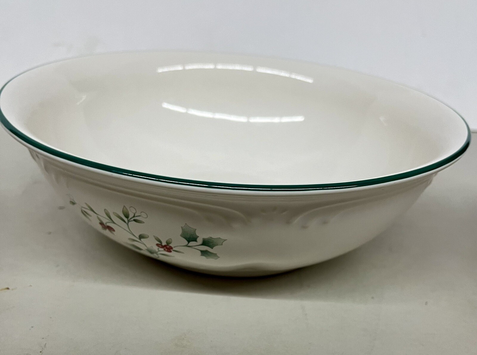 Pfaltzgraft WINTERBERRY~Serving Bowl~ 8 1/2″ In Diameter~White with Holly Edging