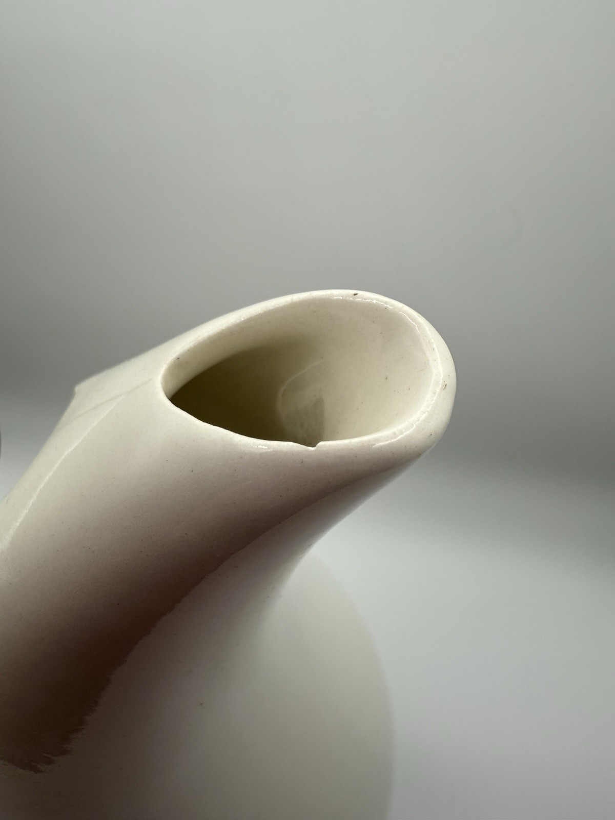 Vintage MCM Ivory White Pitcher Fascination by Universal Potteries 11 inches *