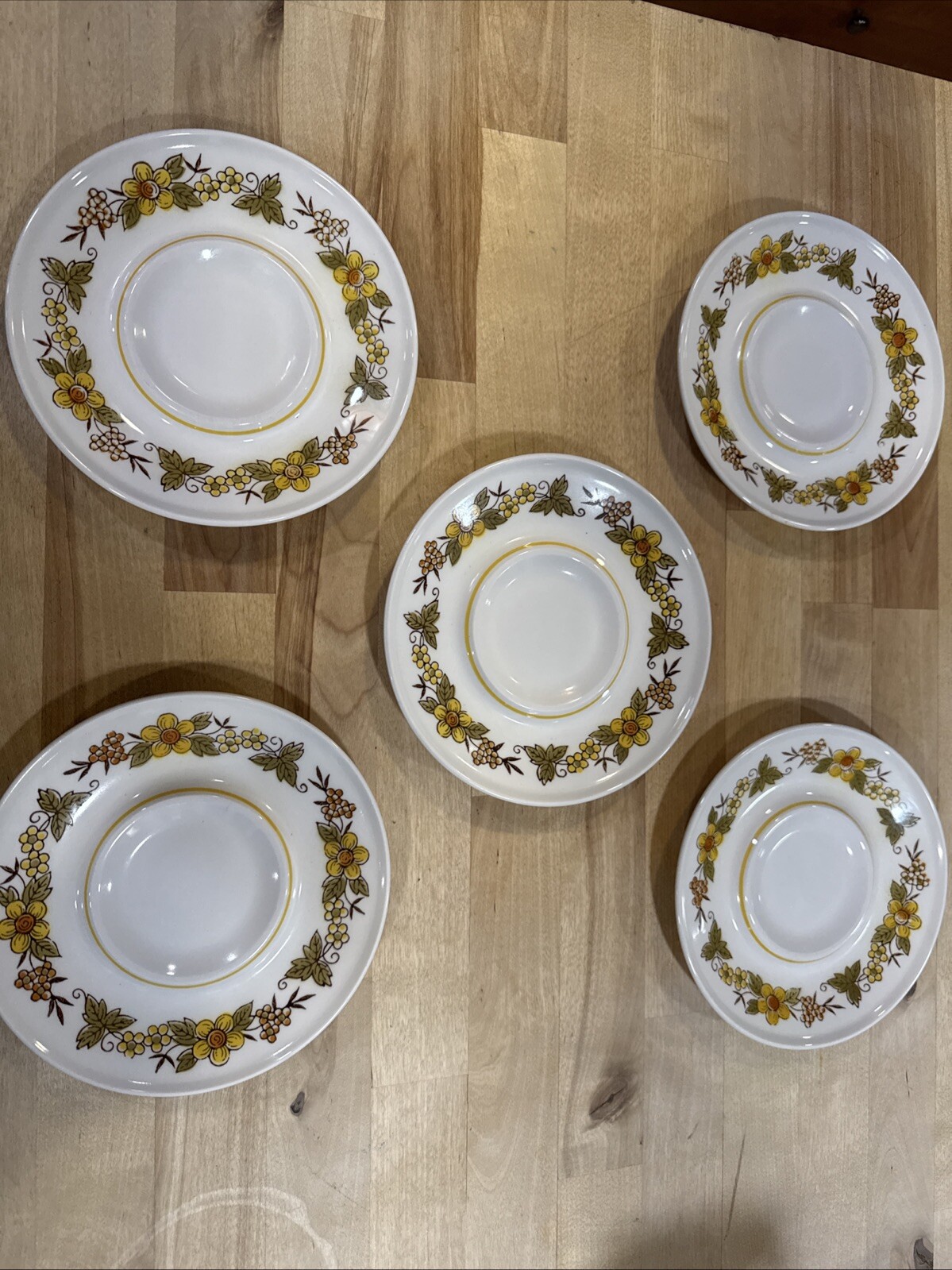 Set of 5 Retro Mikasa SALEM (C2302) Saucers Avocado Green, Gold, Yellow, Flowers