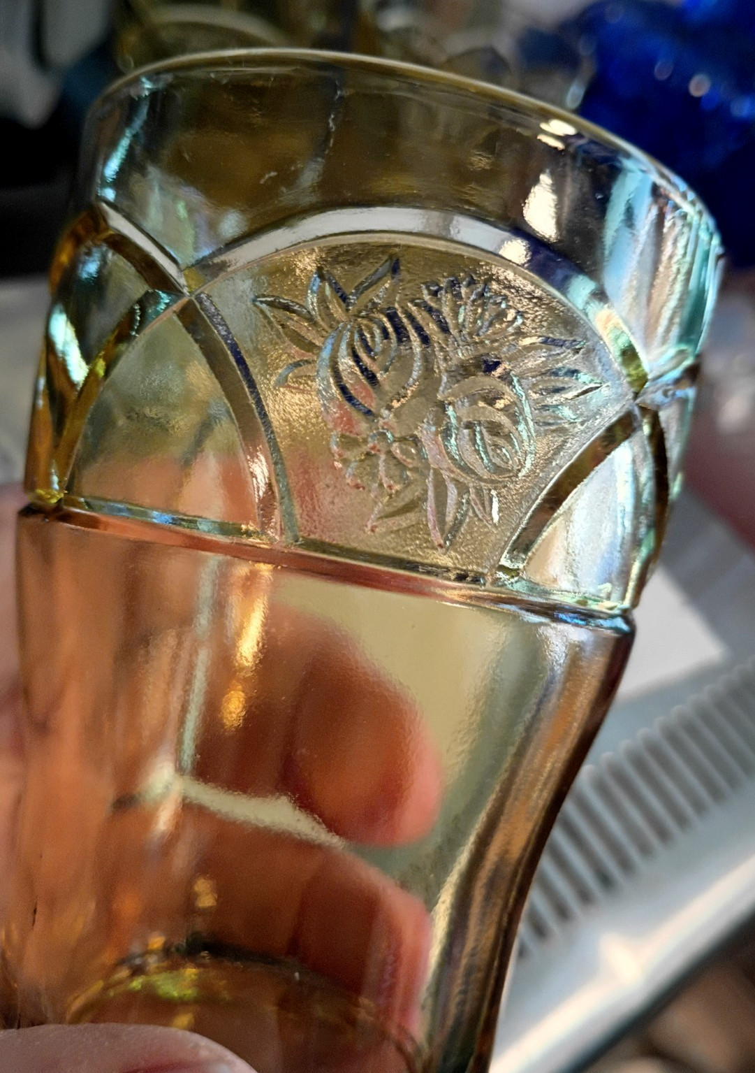 1) Federal ROSEMARY DUTCH ROSE AMBER TUMBLER GLASS 4.25″ 9oz EXC RARE (7 AVAIIL)