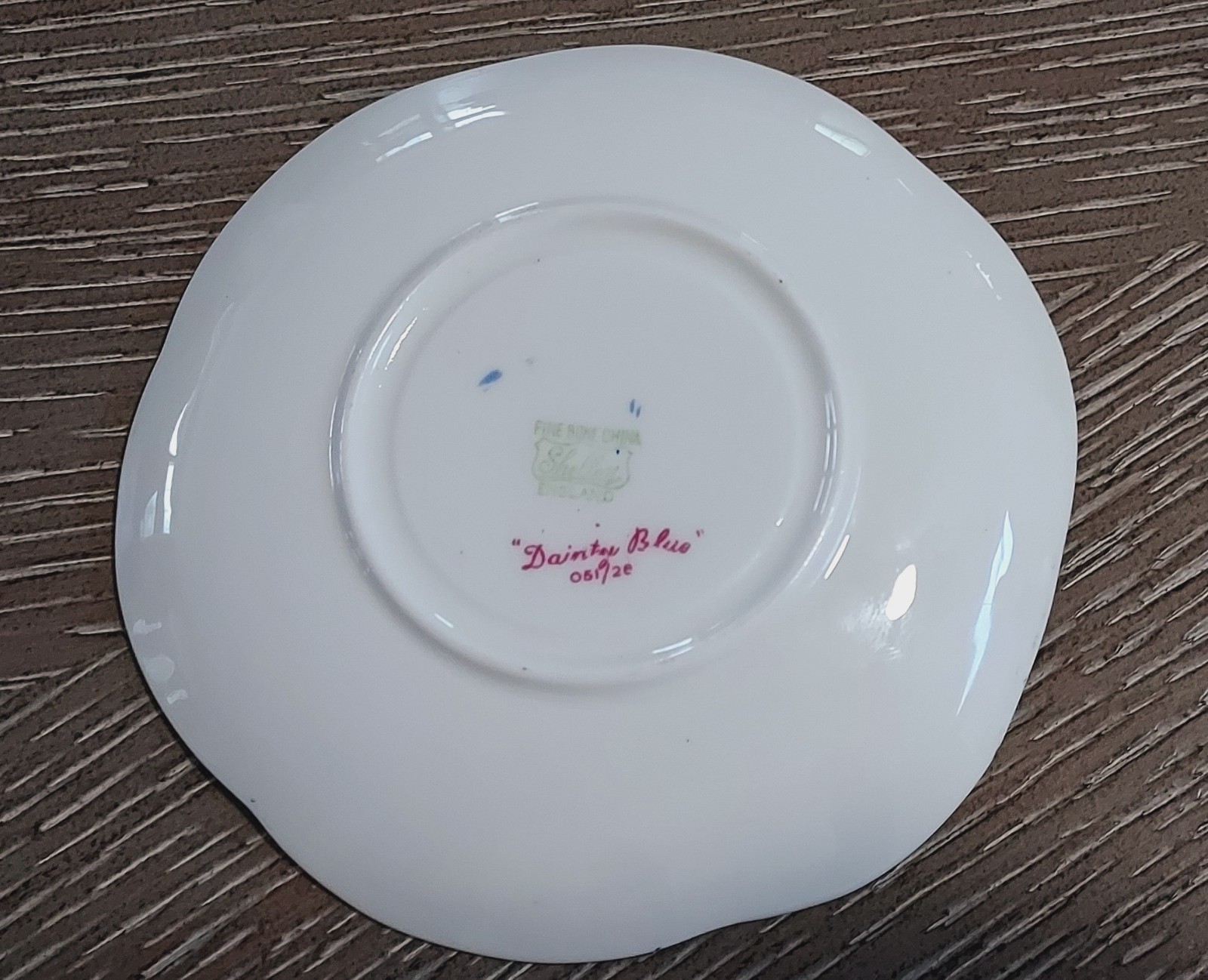Shelley England “Dainty Blue” Fine Bone China Teacup & Saucer – Scalloped Shape