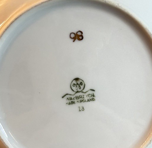 Set of 6 Walbrzych Poland Floral Gold Rim Porcelain Soup Bowls 8.5” Vintage