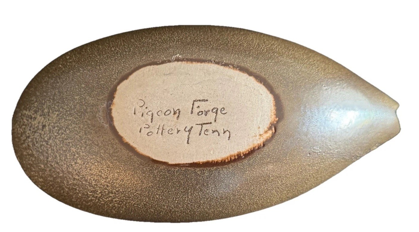 Pigeon Forge TN Appalachian Art Pottery Lava Glaze Unique 9.25”L x 4.5”W x 2.5”H