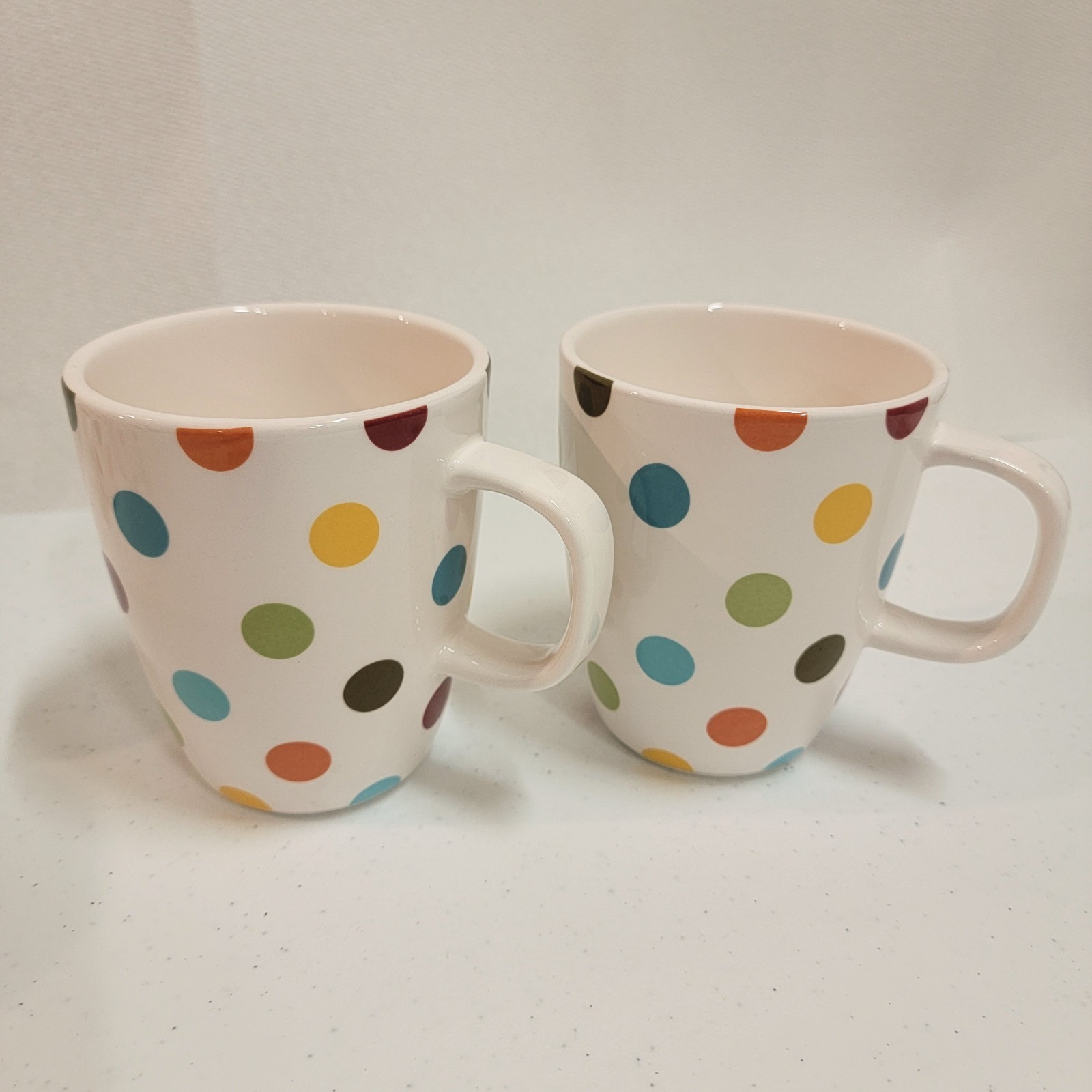 Lot Of 4 PIER 1 CONFETTI Coffee Mugs 4.5″ Tall Ironstone Cups 4 1/2″ Polka Dots