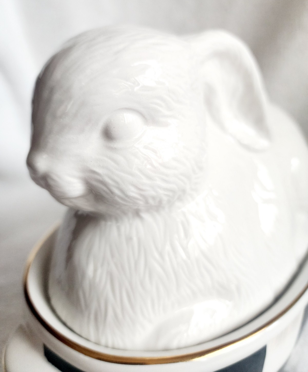 Mackenzie Childs White Rabbit Ceramic Lidded Dish Courtly Check NEW! *OPEN BOX*