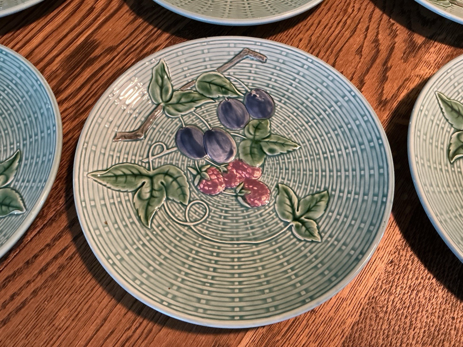 SET Of SIX Majolica Plates Teal Aqua Raspberry Plumb 2230 B Germany Weave 7.75”