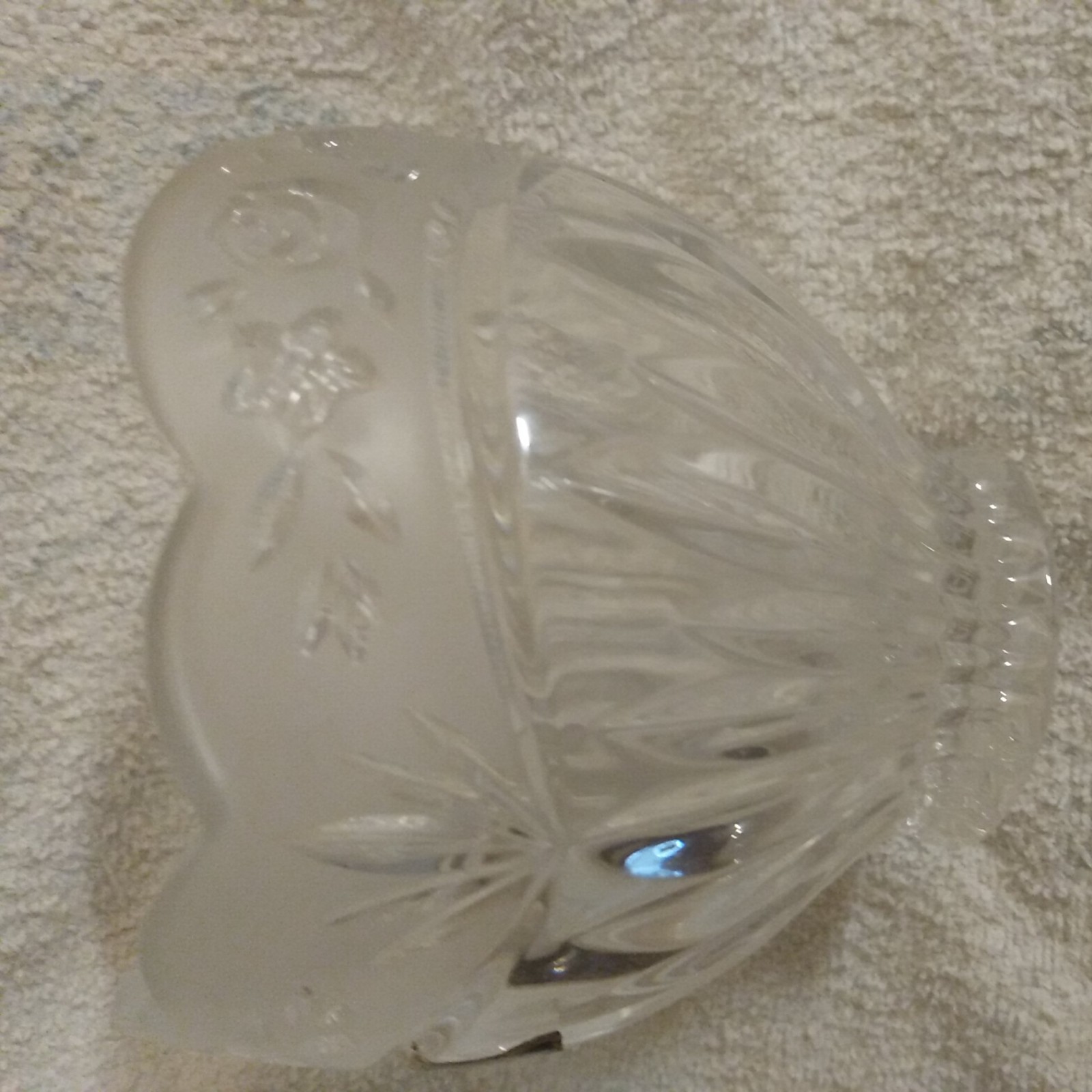 Oneida Crystal Southern Garden 4″ Petal Bowl Vintage Item # C027077S Germany1992