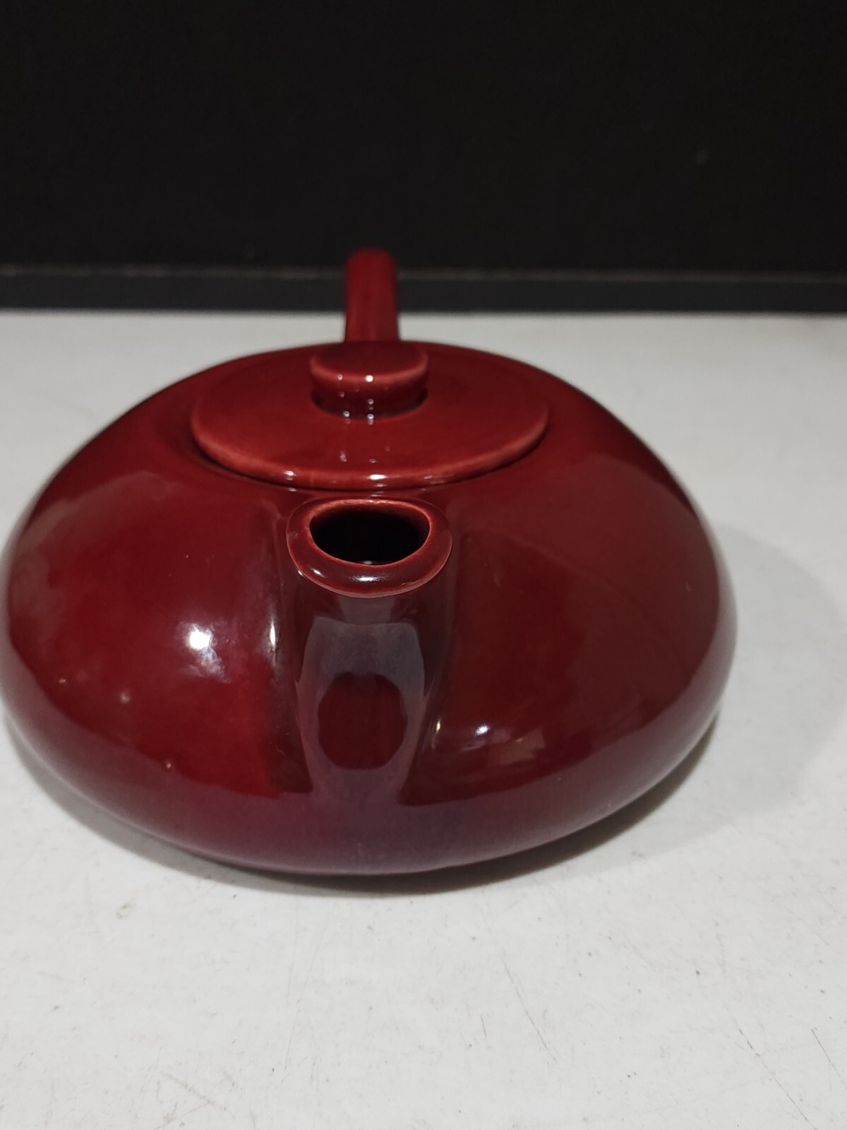 RARE HOLLYDALE CALIFORNIA MALIBU MODERN MAROON RED TEAPOT MCM 1948