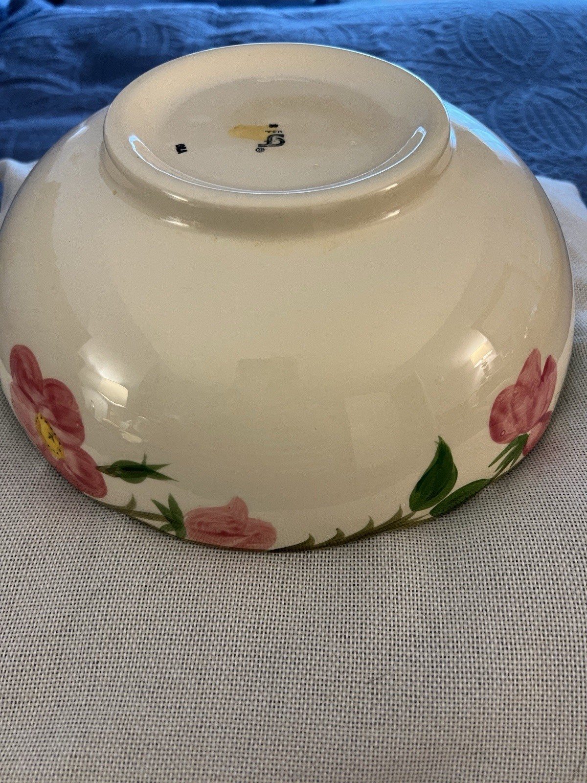 Franciscan Desert Rose LargeBowl Scalloped Rim White/Pink/Green USA
