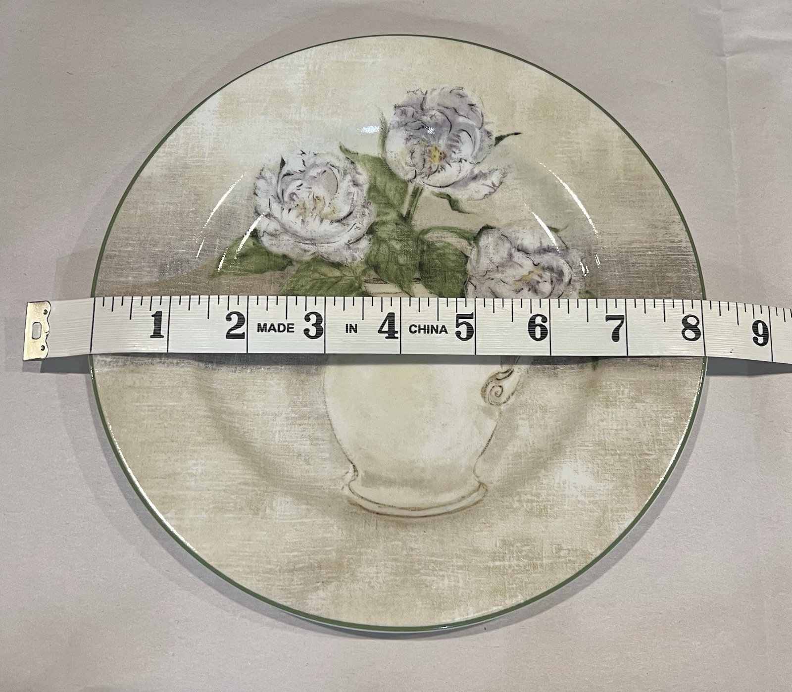 American Atelier Vintage 8 Salad Plates Set of 4 Floral Pattern