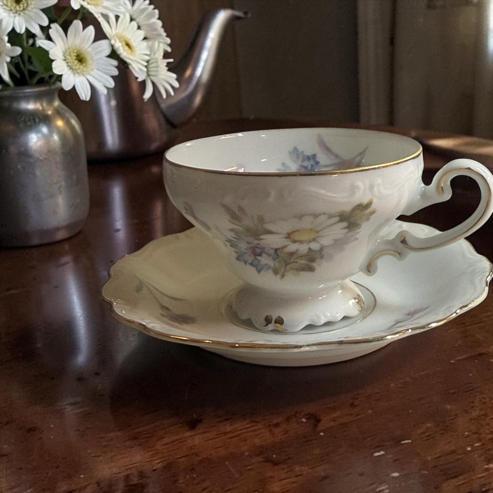 Ohata China Tea Made in Occupied Japan Victorian Daisy Flower Cup & Saucer