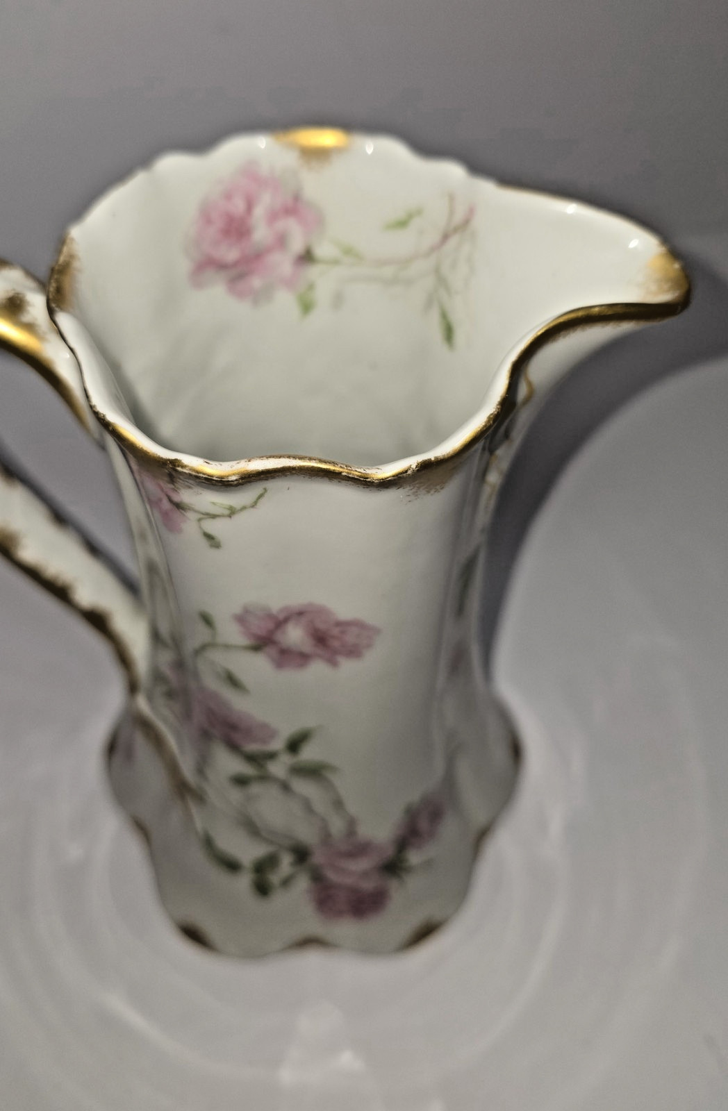 Limoges Haviland – Baltimore Rose – 9 in. Pink Schleiger 1151 Pitcher / Tankard