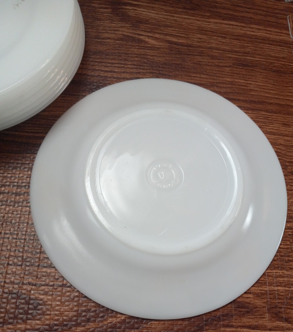 Federal Plates Lot of 8 Milk Glass Gold Accent Salad Saucer Heat Proof Floral