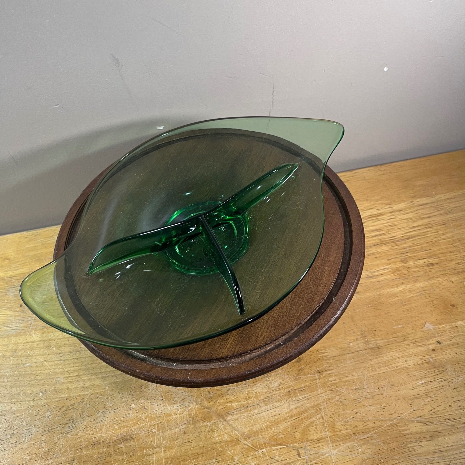 Vtg Viking Glass Epic Leaf Emerald Green Divided Relish Dish Mid Century Modern